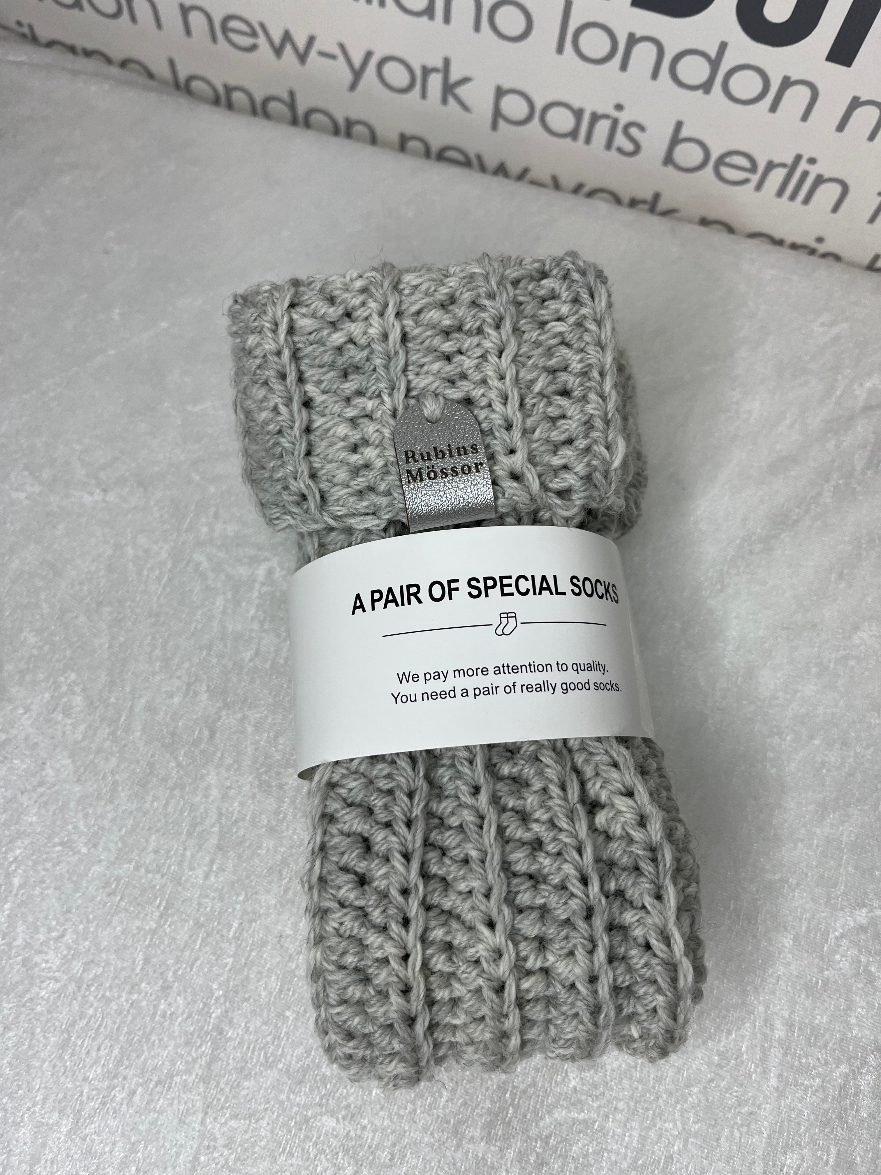 Sockor i ull