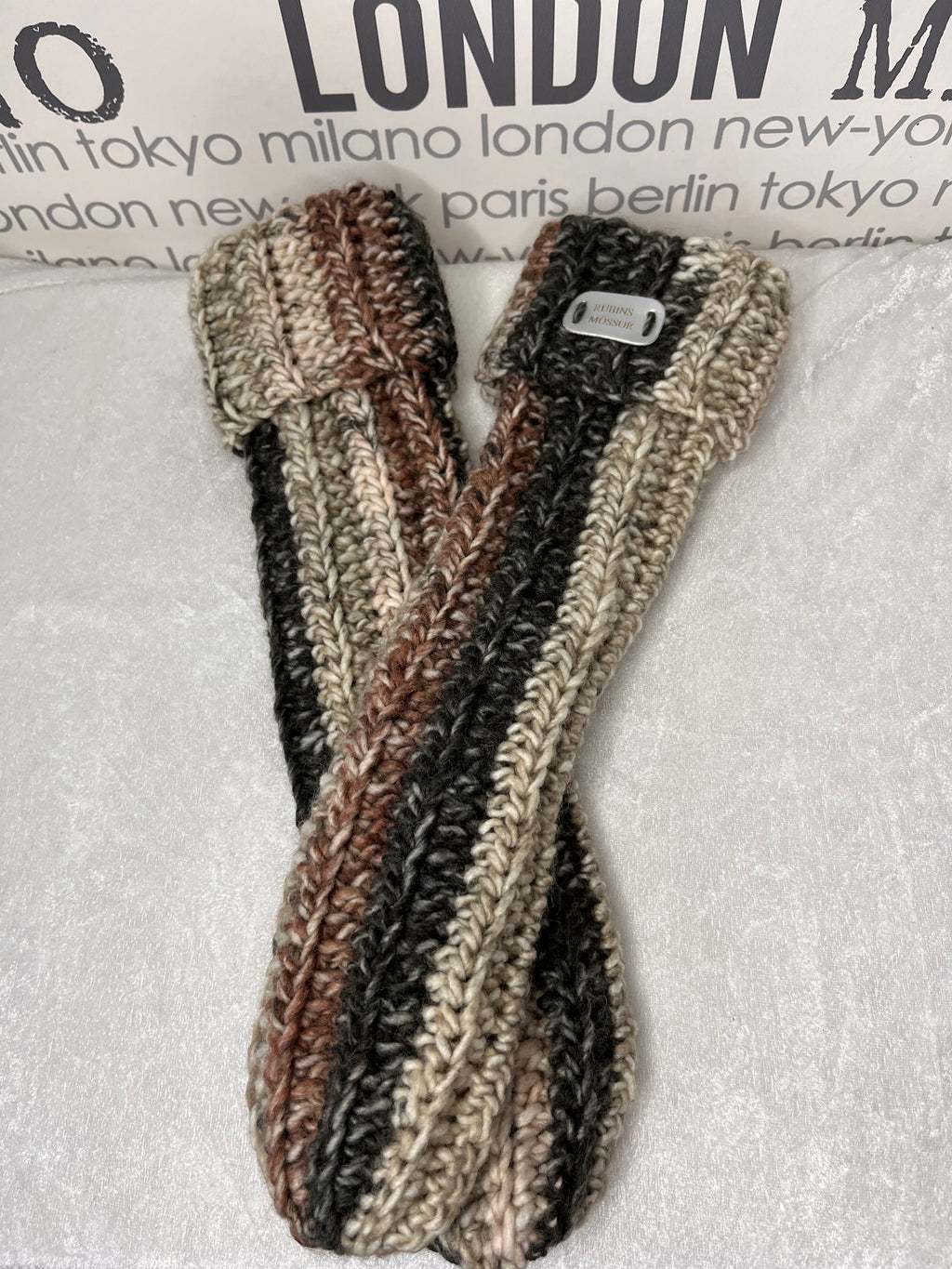 Sockor i ull, akryl och polyester