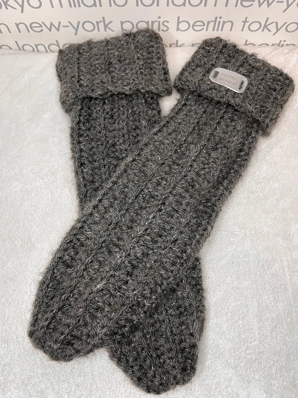 Sockor i ull, polyester, alpacka, silke och akryl