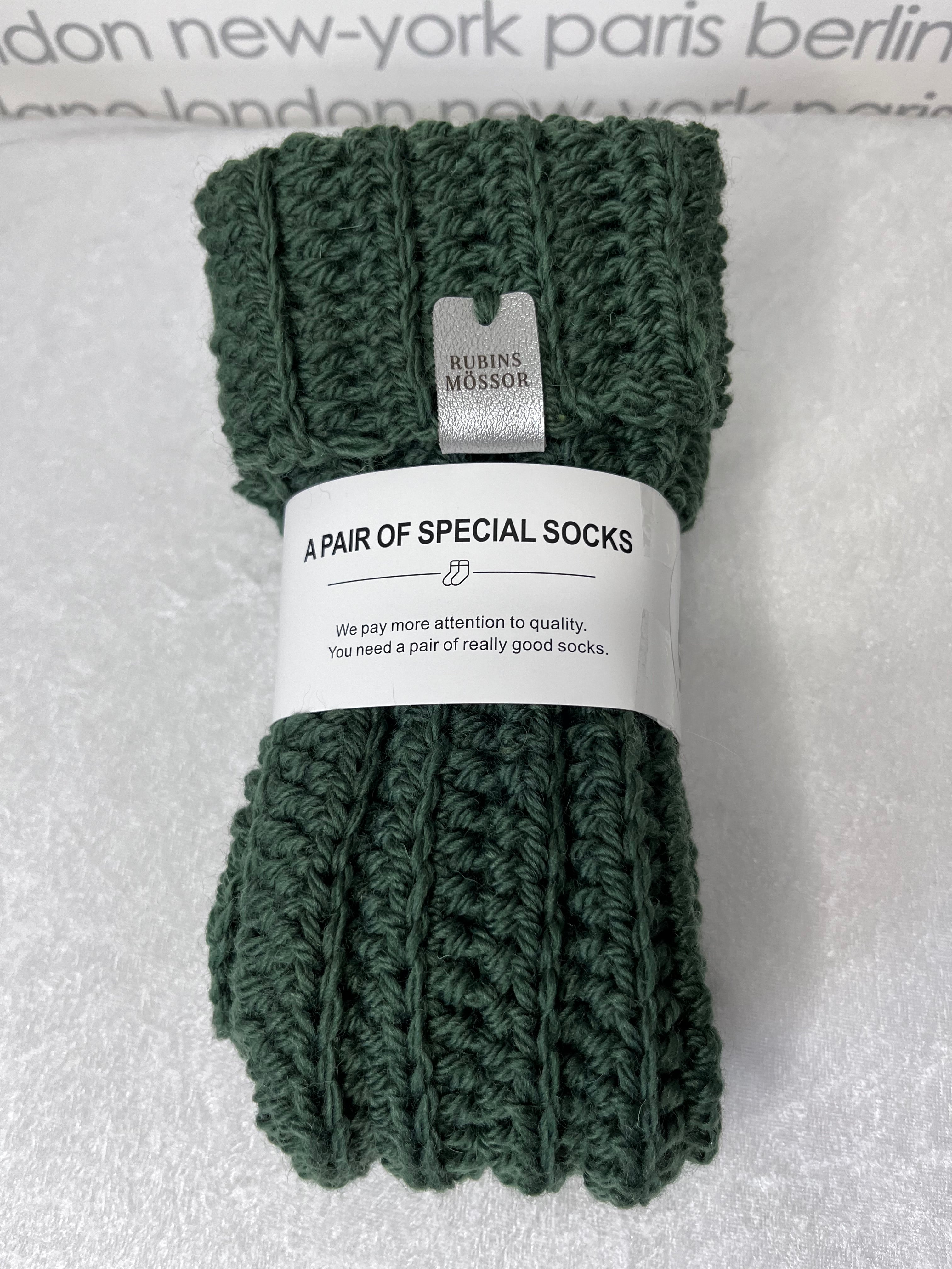 Sockor i ull